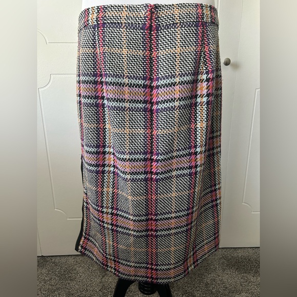 Halogen Multicolor Plaid Pencil Skirt - Picture 4 of 10